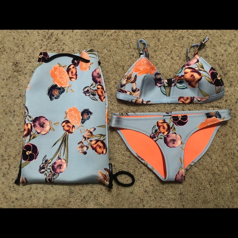 Triangl Bikini